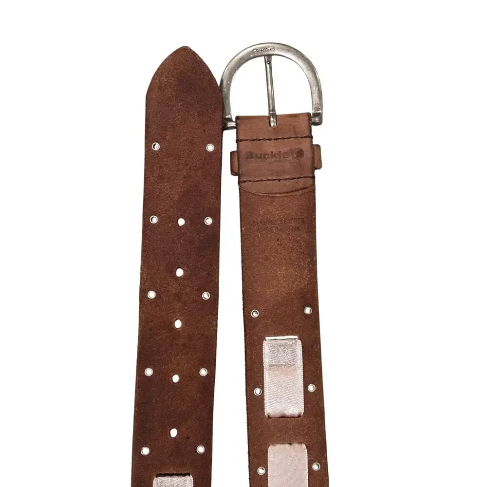 Buckle unique y2k